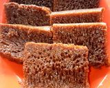 Foto langkah ke 9 dari resep Bolu Karamel Sarang Semut Anti Gagal.
