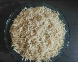 A picture of step 1 of वेज पुलाव (Veg Pulav).