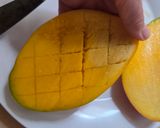 Foto del paso 4 de la receta: Mango fresco con crema de cacao puro y avellanas tostadas🥭Sin azúcares agregados ni edulcorante 🥭