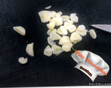 Foto del paso 2 de la receta: Chirla al ajillo con alcachofa
