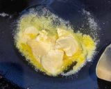 Foto langkah ke 3 dari resep Udang Masak Kecap Inggris.