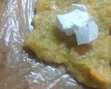 Foto del paso 3 de la receta: Bolitas de Plátano Macho rellenas de queso