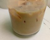 Foto langkah ke 4 dari resep Vietnamese Iced Coffee.