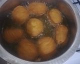 A picture of step 8 of Pumkin mandazi.