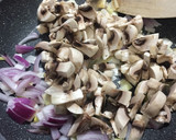 Foto del paso 4 de la receta Pasta con salmón, queso y alcaparras