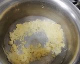A picture of step 4 of Chicken donuts with Cheese sauce.