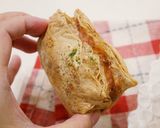 氣炸鍋「豆皮蝦滑堡」兩種材料簡單做。的食譜步驟6照片