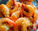 Foto langkah ke 3 dari resep Udang goreng kecap sederhana ala mom afnan.