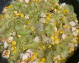 Foto langkah ke 5 dari resep Tumis Pare Jagung Tahu.