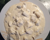 Foto del paso 9 de la receta: Dados de pollo con setas en salsa de nata y queso