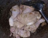 Foto langkah ke 4 dari resep Semur Ayam step by step.