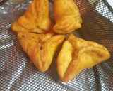 صورة لخطوة 6 من وصفة سمبوسة بالبطاطا الهندية 🥟🌶