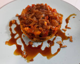 Foto del paso 7 de la receta: Timbal de patatas y pisto con butifarra negra y blanca