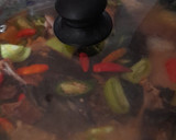 Foto langkah ke 4 dari resep Mangut Kepala Ikan Manyung Asap Khas Juwana Pati.