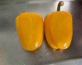 Une image de l'étape 3 de Gambas sauvages aux poivrons, oignon et citron.