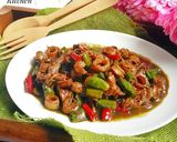 Foto langkah ke 6 dari resep Cumi Asin Cabai Hijau.