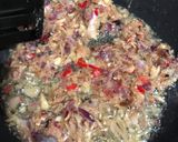Gambar langkah 2 resipi Terung bulat masak taucu.