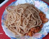 Foto del paso 5 de la receta: Espaguetis integrales con tomate, atún y hortalizas
