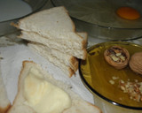Foto del paso 1 de la receta: Tostada francesa rellena con queso y nuez