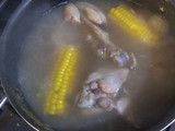 Fideos con pollo y choclo