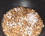 A picture of step 1 of Chilli Chana with tea.
