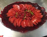 Une image de l'étape 6 de Salade de betteraves rouges aux tomates, poivrons et olives.