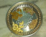 घीया की लोज (हलवा) रेसिपी चरण 3 फोटो