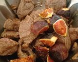 Une image de l'étape 4 de Tajine de bœuf aux figues et champignons de Paris au Cook Expert.