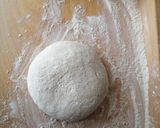 A picture of step 1 of Lettuce and Green Olive Calzone from Puglia.