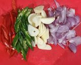 Foto langkah ke 1 dari resep Cumi cabe ijo.