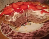 Foto del paso 4 de la receta: Concha de mousse de chocolate, nata y fresas
