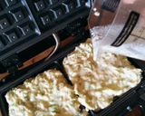 Foto del paso 3 de la receta: 🥪Sándwich-waffles de zucchini gluten free ❣️🥪