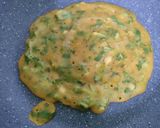 गव्हाच्या पिठाचा चिला (gavachya pithache chilla recipe in marathi) रेसिपी स्टेप 3 फोटो 