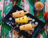 A picture of step 4 of Kesari Thandai Kulfis.