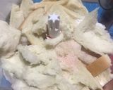 Foto langkah ke 1 dari resep Puding Roti Susu Karamel.