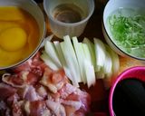 雞肉親子丼的食譜步驟1照片