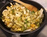 Une image de l'étape 8 de Panais et fenouils au curry et bouillon de courge.