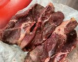 Une image de l'étape 1 de Bœuf braisé aux carottes et pommes de terre.