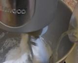 Foto langkah ke 4 dari resep Pão de Queijo (Roti Keju Brazil).