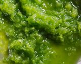 A picture of step 1 of Capsicum halwa.