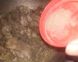 A picture of step 7 of Haryali chicken khrdai.