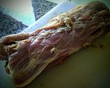 Foto del paso 5 de la receta: Lomito de Cerdo envuelto con reducción de vino tinto al pimentón!