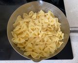A picture of step 6 of Pasta with roasted vegetables and feta cheese salad.
