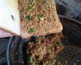 A picture of step 5 of Soya keema Sandwich.