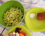 Foto langkah ke 1 dari resep Tumis bunga pepaya.