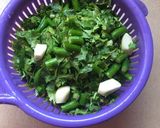 ભજીયાની ગ્રીન ચટણી(Green Chutney recipe in Gujarati) રેસીપી સ્ટેપ1ફોટો