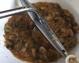 Une image de l'étape 3 de Soupe moulinée de carottes tomates et champignons au persil.
