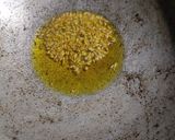 A picture of step 2 of Beans with Sesame Seeds.