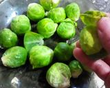 Foto del paso 1 de la receta: Repollitos de Bruselas en nido verde 💚🪹ヽ⁠(⁠･⁠ˇ⁠∀⁠ˇ⁠･⁠ゞ⁠)