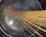 Foto del paso 2 de la receta: Spaghettis con Salsa